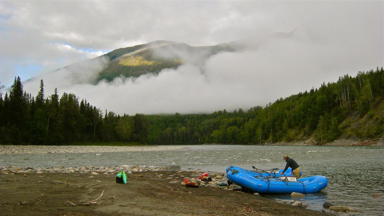 Bear Claw Lodge Kispiox Buitenkant foto