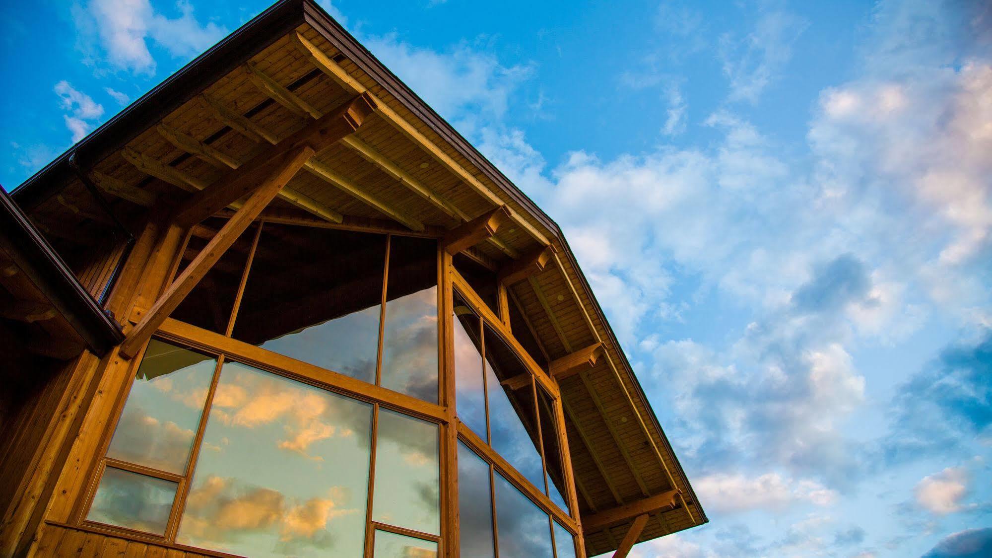 Bear Claw Lodge Kispiox Buitenkant foto